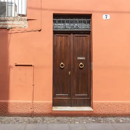 Apartment Guesthost - Casa Dell'archivolto Con Garage *