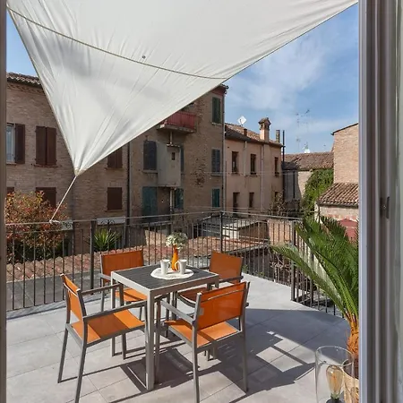 Casa Dell'archivolto Con Garage *