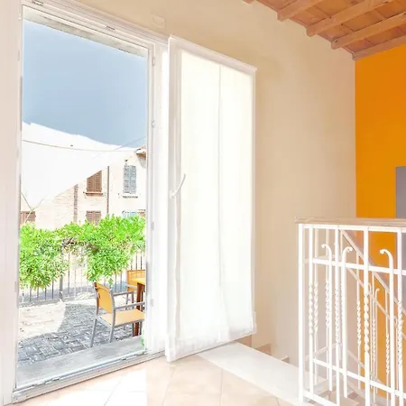 Casa Dell'archivolto Con Garage