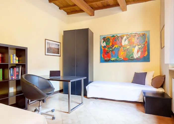 Guesthost - Casa Dell'archivolto Con Garage Ferrare